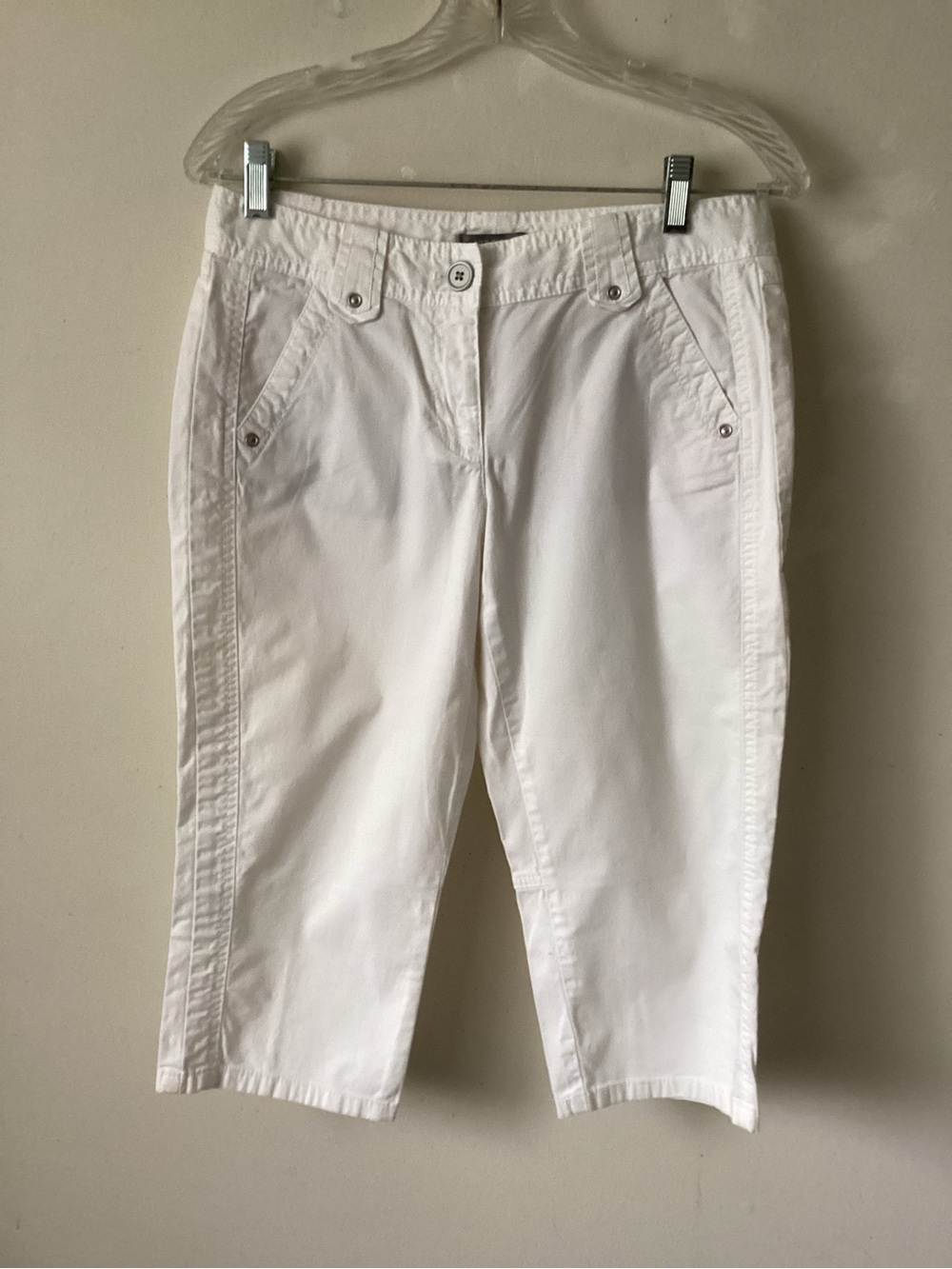 Ann Taylor Factory White Cropped Pants